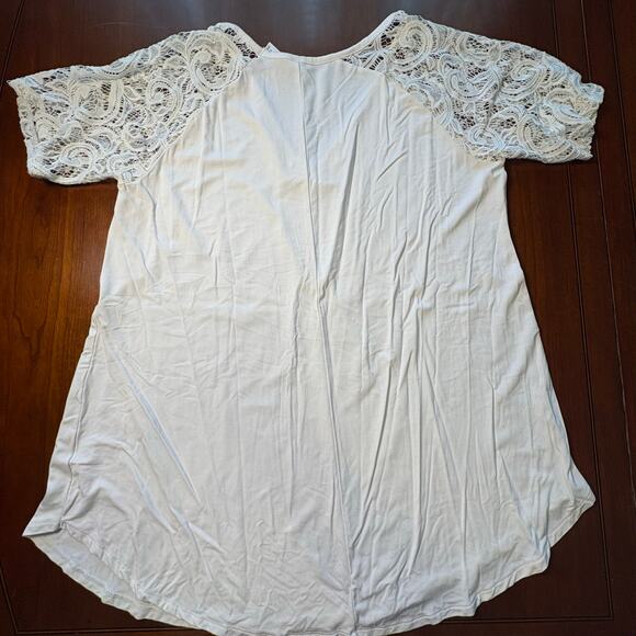 Zenana Premium White Top Size 1X - Picture 5 of 5